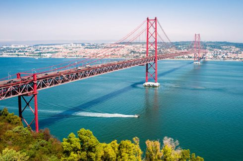 Czerwony most Lizbona