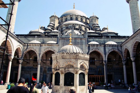 Stambuł meczet Yeni Cani